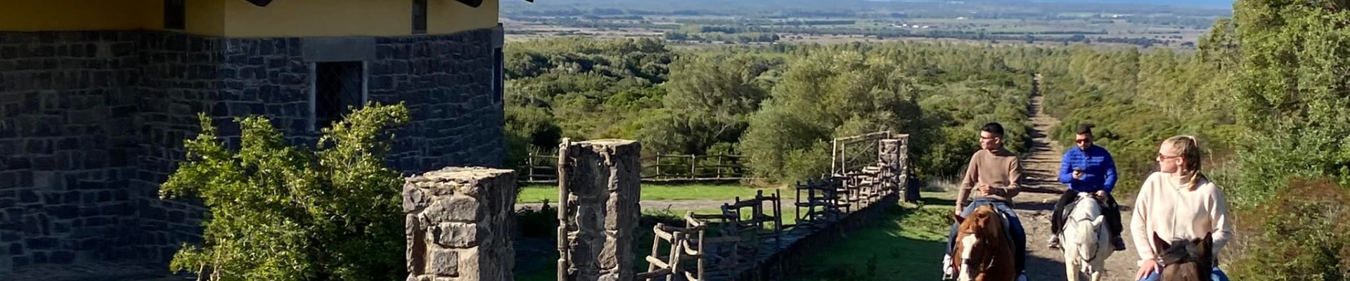 Passeggiata a cavallo nel Monte Arci