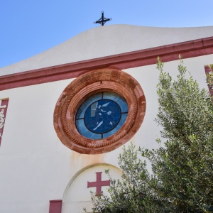 Solarussa. Facciata della chiesa di San Pietro Apostolo